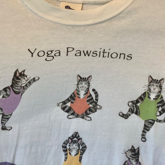 Vintage 90's T-shirt Yoga Cats Yoga Pawsitions Cotton Size Medium - Picture 3 of 8